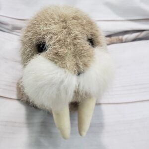 Gund Walrus Plush Stuffed Animal Fuzzy Brown 10 Inch 1986